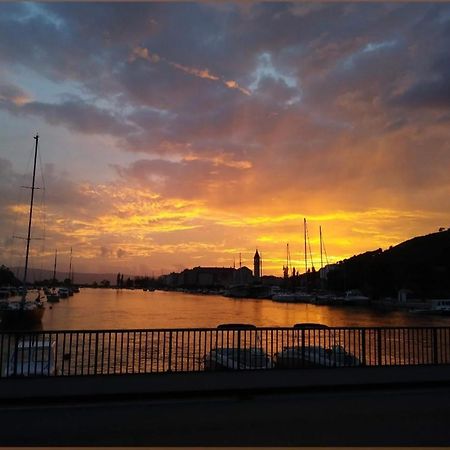 Apartmani Branko Vojnovic Omiš Εξωτερικό φωτογραφία