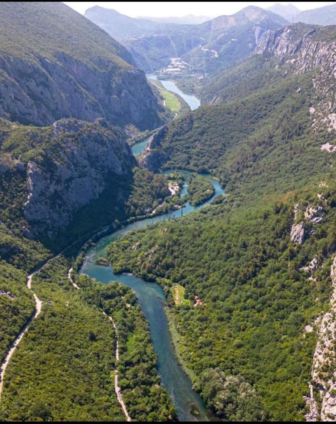 Apartmani Branko Vojnovic Omiš Δωμάτιο φωτογραφία
